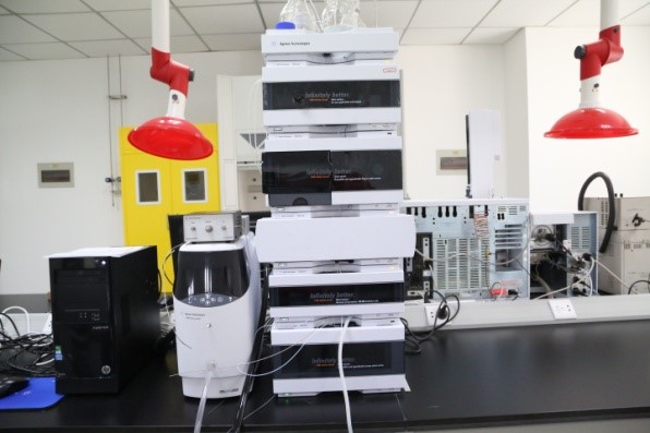 Agilent 1260 preparation HPLC-VWD-ELSD